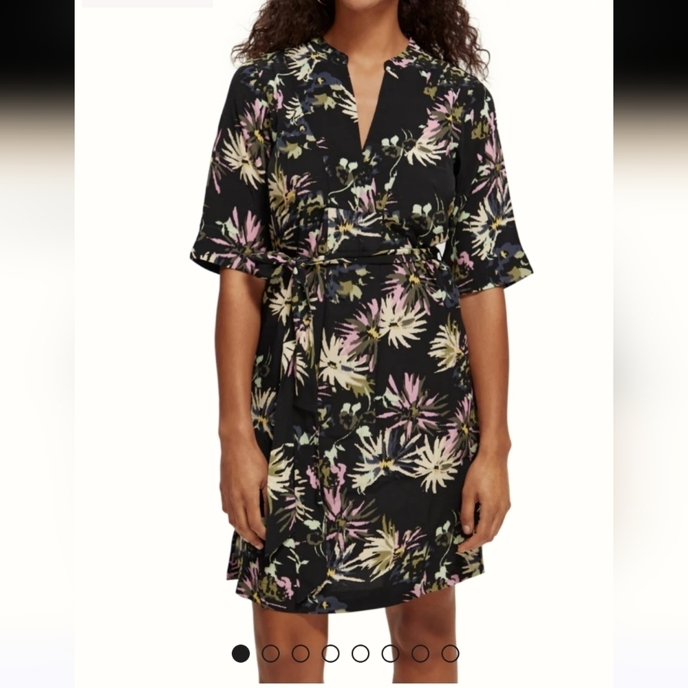 NWT Scotch & Soda women's printed V-neck Midi dress